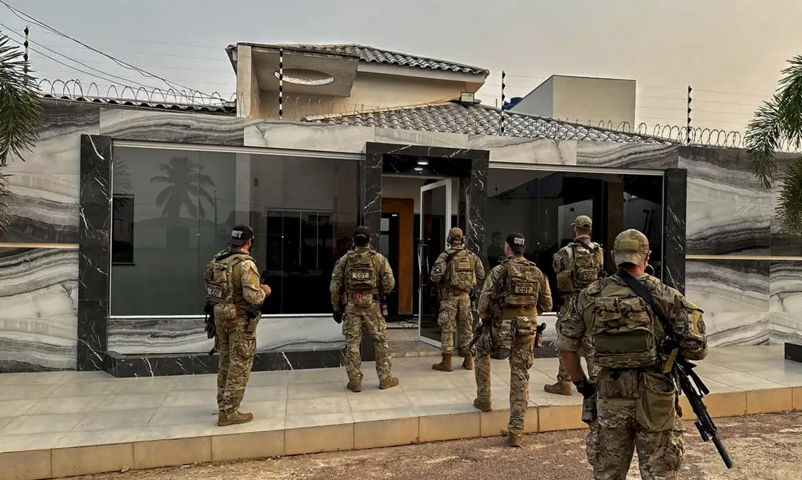 PF deflagra ação contra extração de ouro em terras indígenas no Pará
