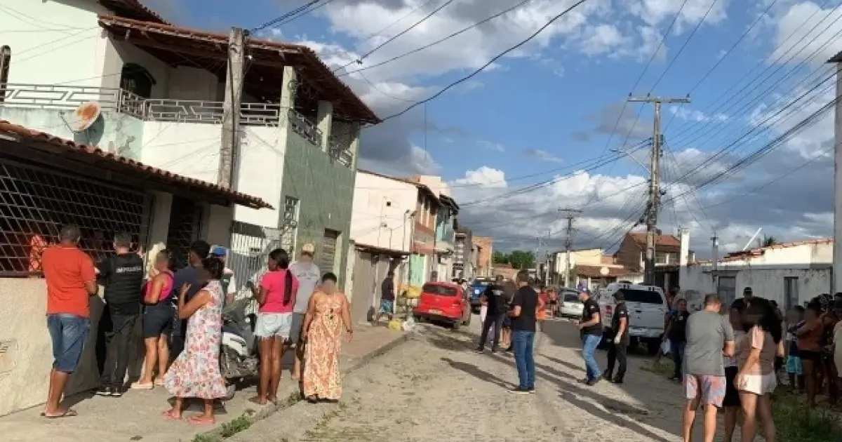 Feira de Santana: Dois adolescentes são mortos a tiros próximos às próprias casas