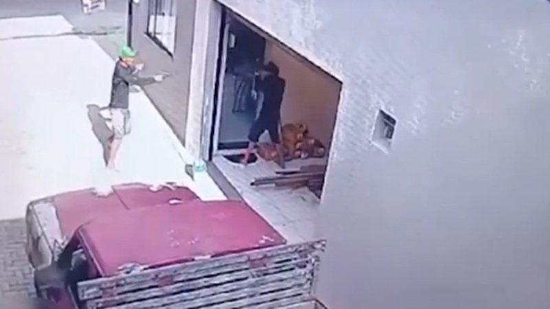 Jovem é perseguido e morto em Feira de Santana