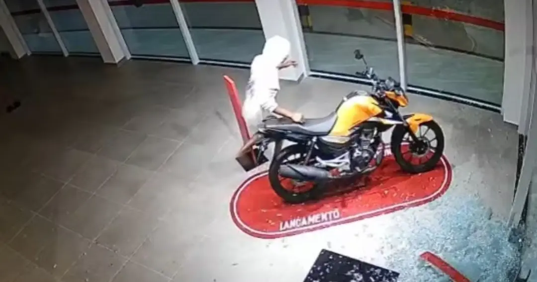 Adolescentes são apreendidos após furto de motos em concessionária em Capim Grosso, na Bahia
