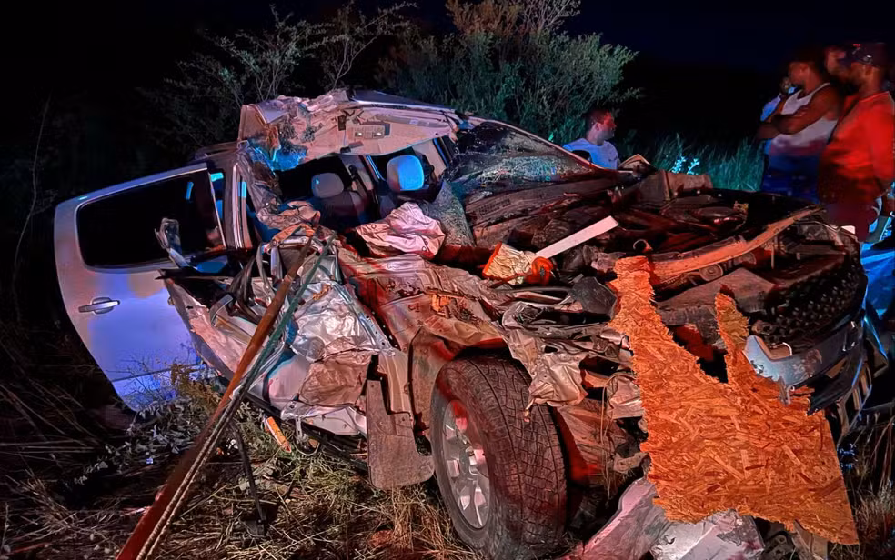 Acidente entre três veículos deixa seis feridos no interior da Bahia