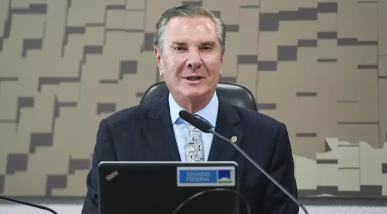 Moraes determina prisão imediata de ex-presidente Fernando Collor