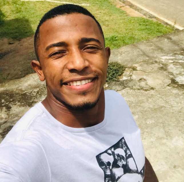 Empresário é encontrado morto dentro de carro em Governador Mangabeira