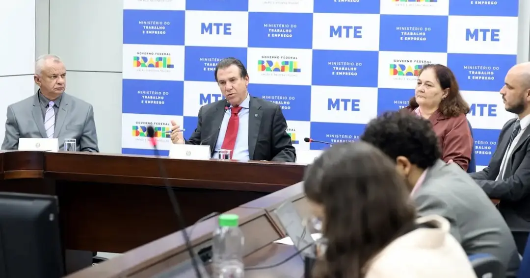 Brasil registra mais de 257 mil novos empregos em abril