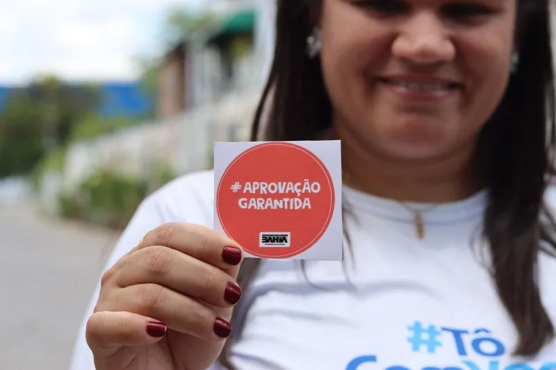 Bahia é destaque nacional com alto número de estudantes da rede pública aprovados no Enem 2024