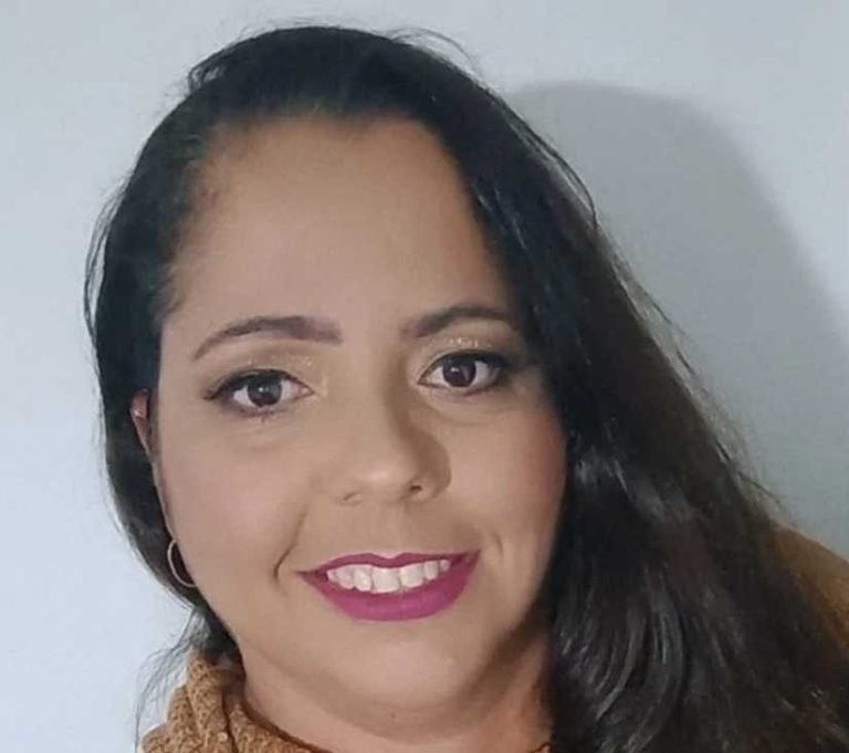 Itapetinguense Juliana Marinho Novaes, um legado no esporte e na educação, parte aos 47 anos