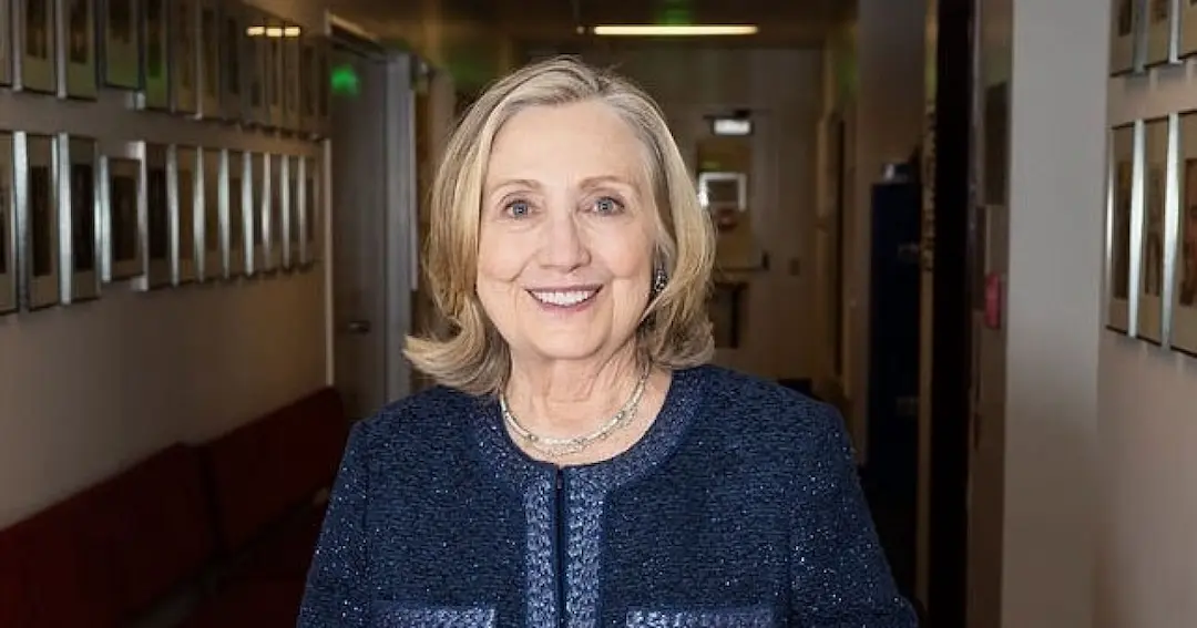 “Trump quer proteger seu amigo corrupto”, declara Hillary se referindo a Bolsonaro