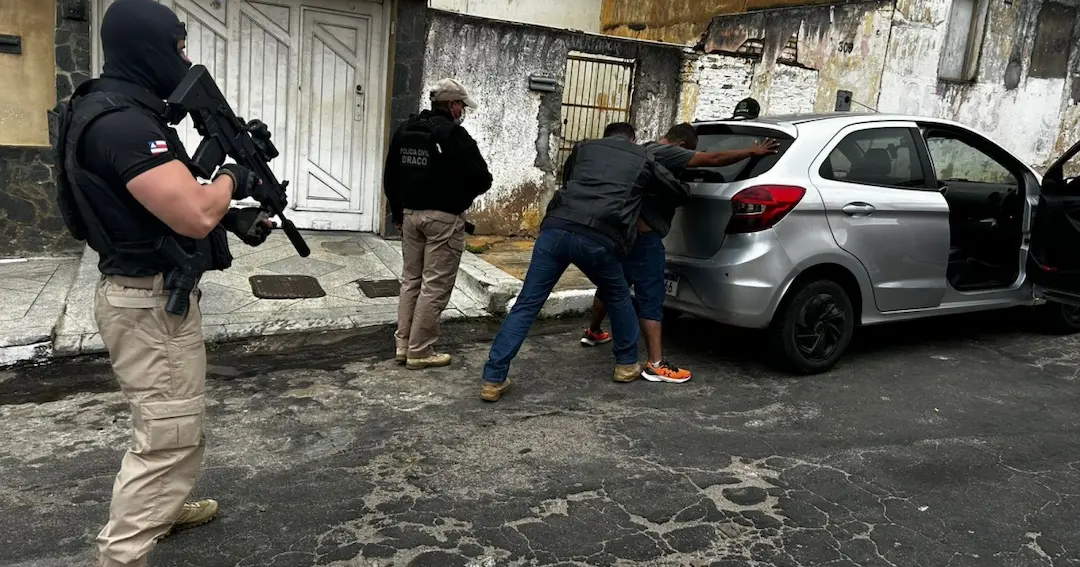Operação contra facção de origem carioca prende 2 na Bahia; um dos detidos participou de assalto a banco