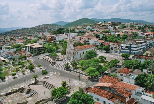 Operação Castelo de Cartas: 18 presos e R$ 2 milhões bloqueados em ofensiva contra facção em Jequié