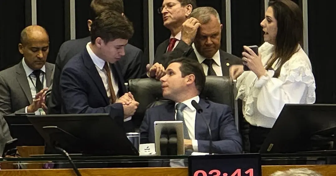 Câmara aprova em 1º turno a PEC da Blindagem, que dificulta a investigação de parlamentares