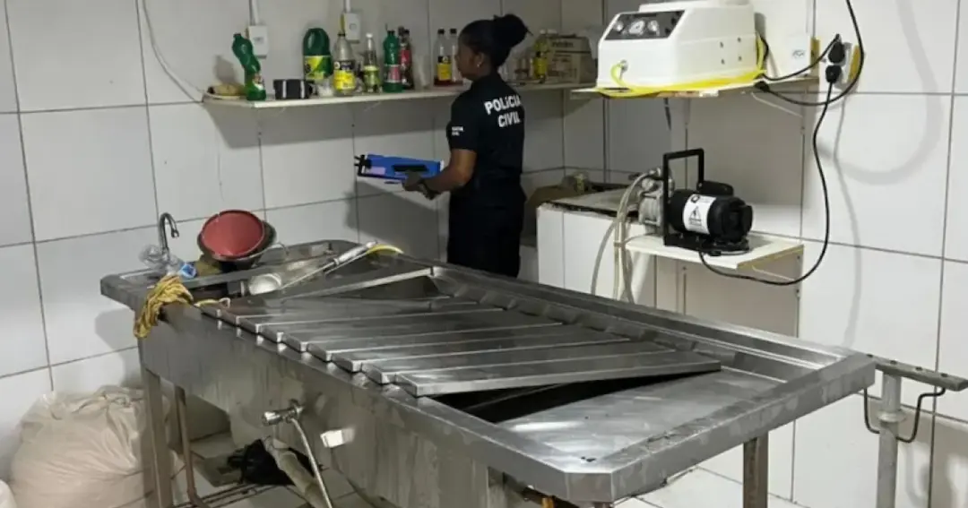 Fiscalização da Polícia Civil identifica irregularidades em funerárias no município de Lauro de Freitas