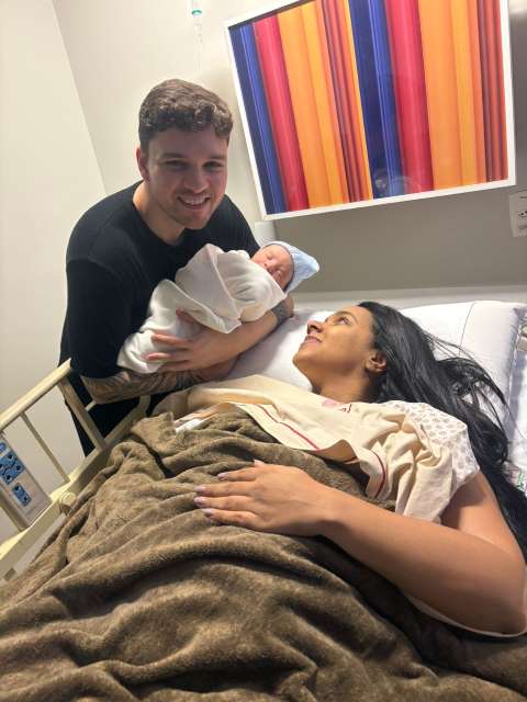 Uma Nova Alegria: Edilson Lima e Adreane Brito Celebram a Chegada do Primeiro Neto, Pedro Arthur