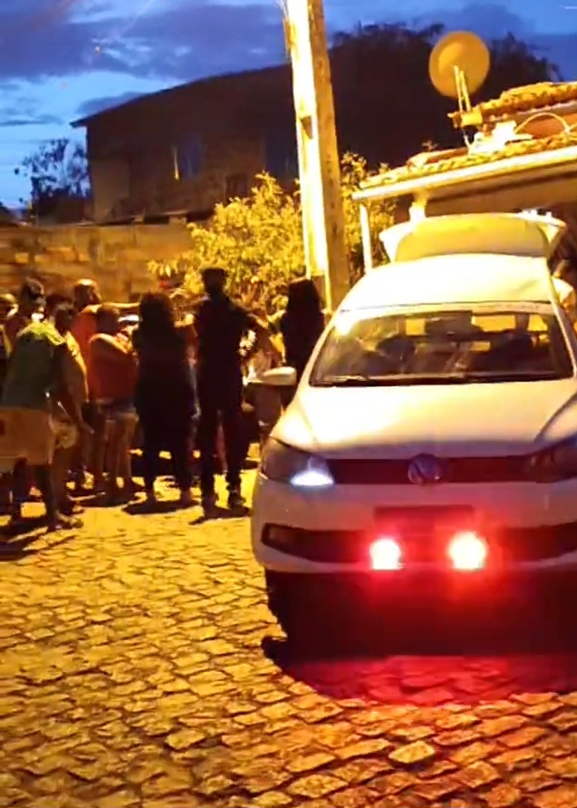 Mulher é encontrada sem vida dentro de residência na Avenida das Indústrias, em Itapetinga