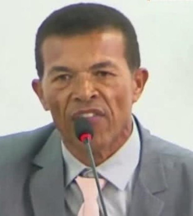 Vereador causa controvérsia ao comparar câmaras municipais a facções na Bahia