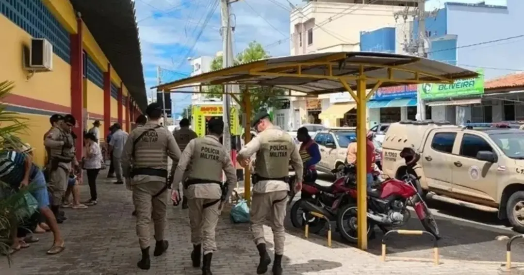 Mulher persegue marido com pistola após discussão por ciúmes em Guanambi