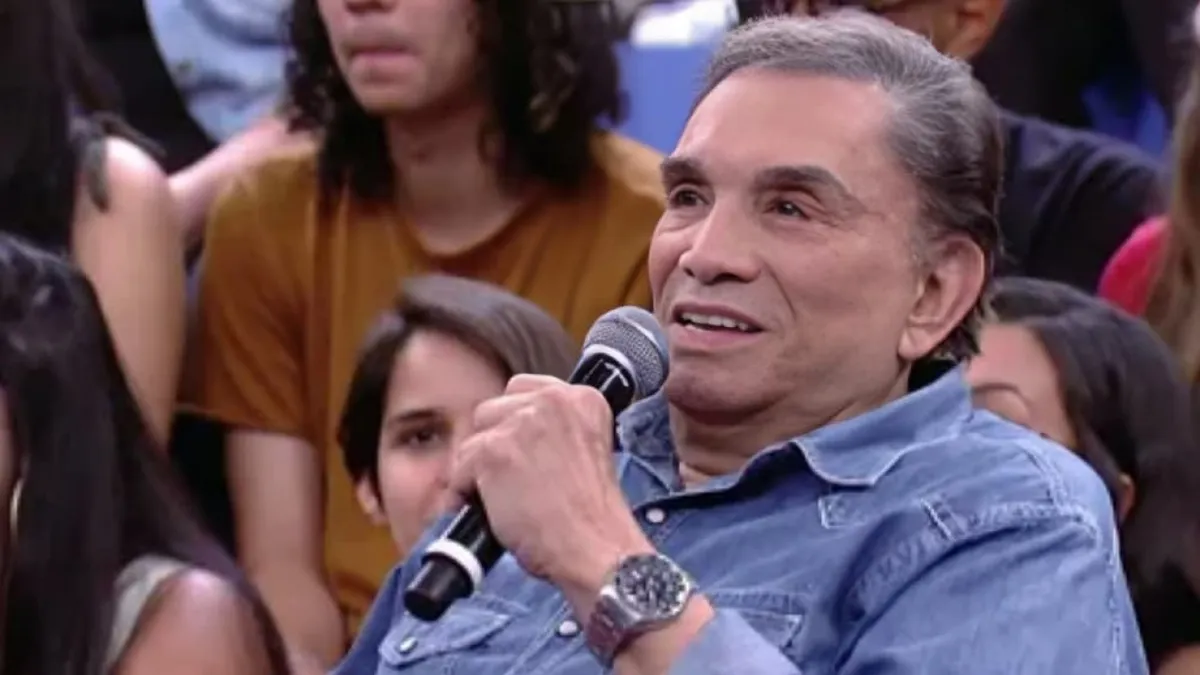 Dedé Santana é internado em Goiânia após mal-estar