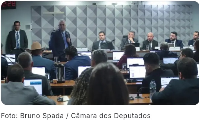 CPI do INSS aprova convite para depoimentos de Campos Neto e Galípolo