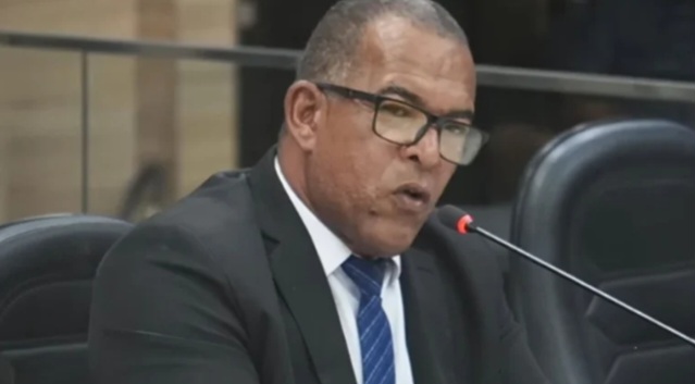 Vereador de Brumado diz que salário de R$ 13 mil “não dá nem para feira” e gera repercussão