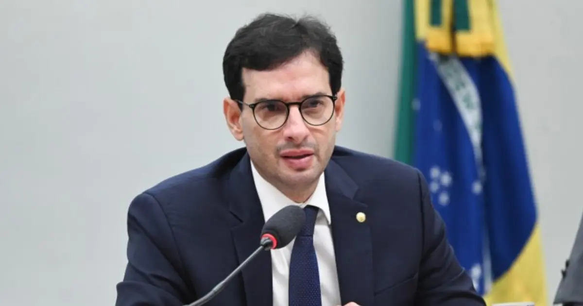 Leo Prates define cronograma para votar redução da jornada de trabalho até maio