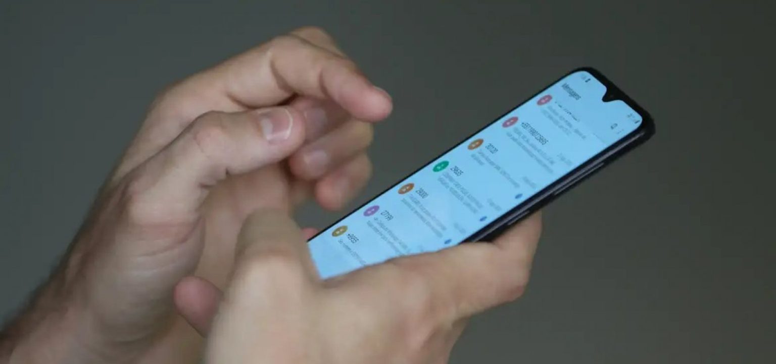 Lula cria banco nacional para rastrear celulares roubados e amplia programa Celular Seguro