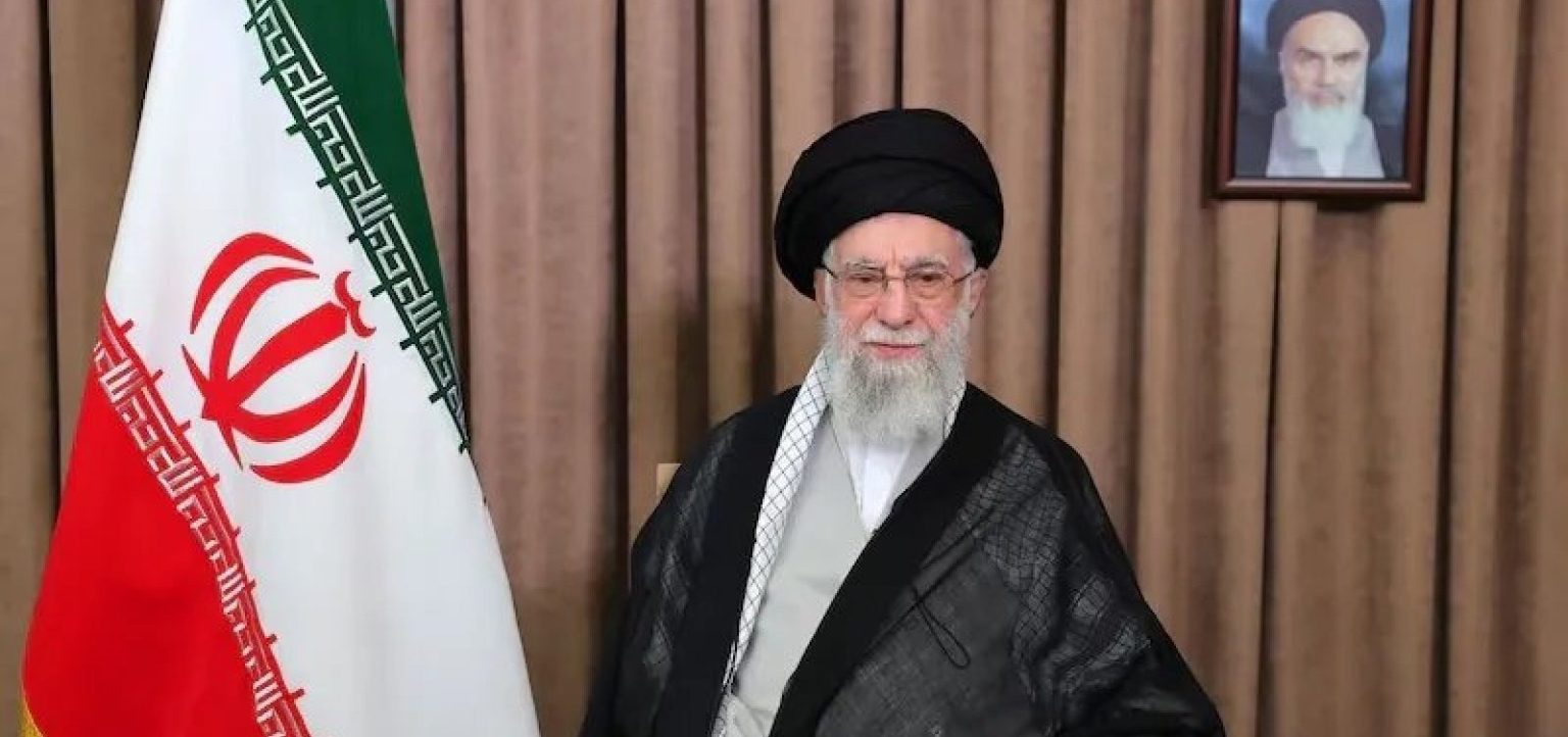 Novo líder do Irã promete vingança pela morte de Ali Khamenei