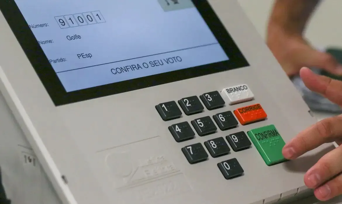 Voto em trânsito poderá ser solicitado a partir desta segunda-feira para as Eleições 2026