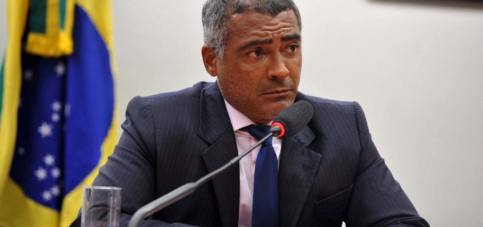 Romário deixa PL após cinco anos e declara apoio a Eduardo Paes no Rio