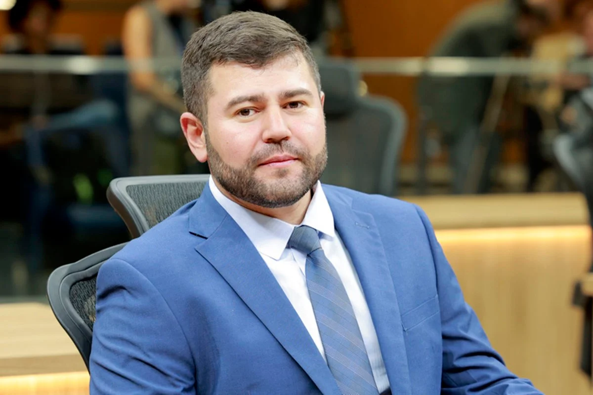 Deputado estadual Amilton Filho morre em acidente na BR-050, em Goiás